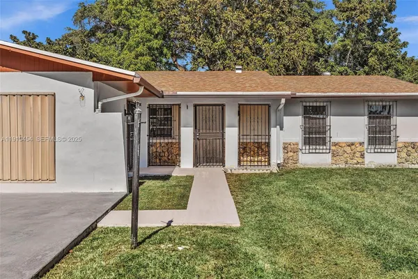 $3,900 | 13011 Southwest 80th Street, Miami, FL 33183