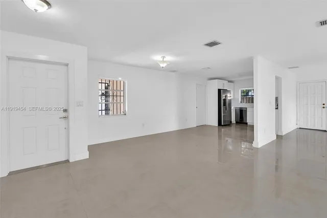 $4,000 | 13011 Southwest 80th Street, Miami, FL 33183