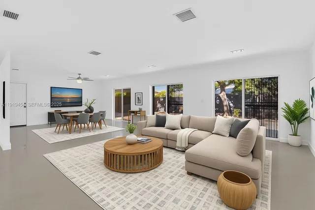 $4,000 | 13011 Southwest 80th Street, Miami, FL 33183