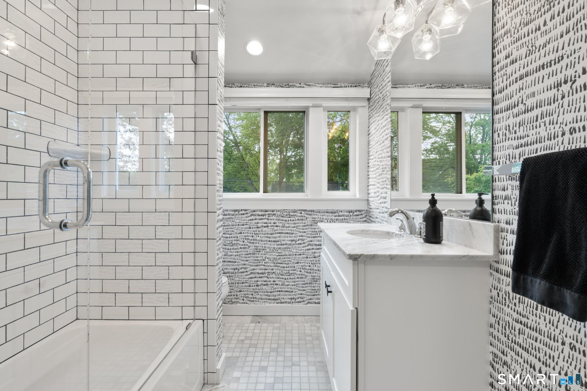 170 Dunnlea Road Fairfield, CT 06824 - Photo 28 of 35