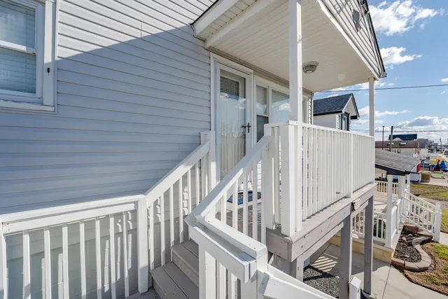$399,900 | 533 West Glenwood Avenue, West Wildwood, NJ 08260
