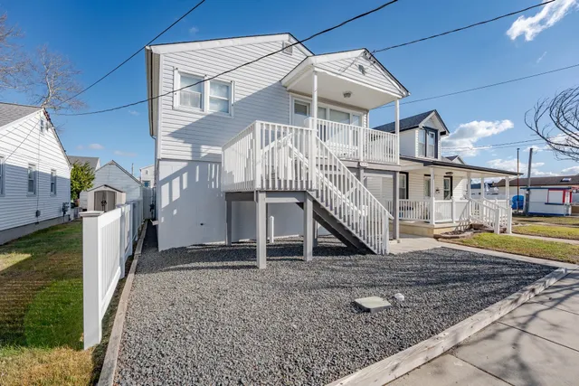 $399,900 | 533 West Glenwood Avenue, West Wildwood, NJ 08260