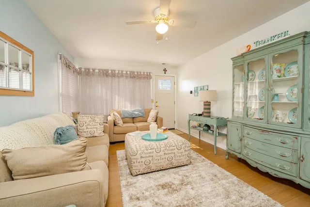 $399,900 | 533 West Glenwood Avenue, West Wildwood, NJ 08260