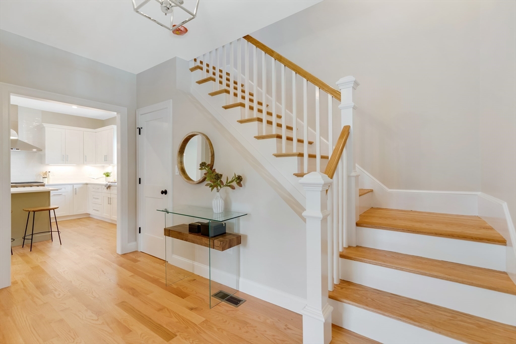 135 Linden Road Melrose, MA 02176 - Photo 12 of 27 Gallery Image 12