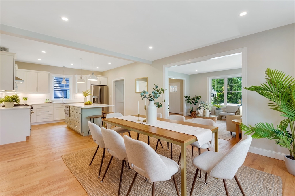 135 Linden Road Melrose, MA 02176 - Photo 6 of 27 Gallery Image 6