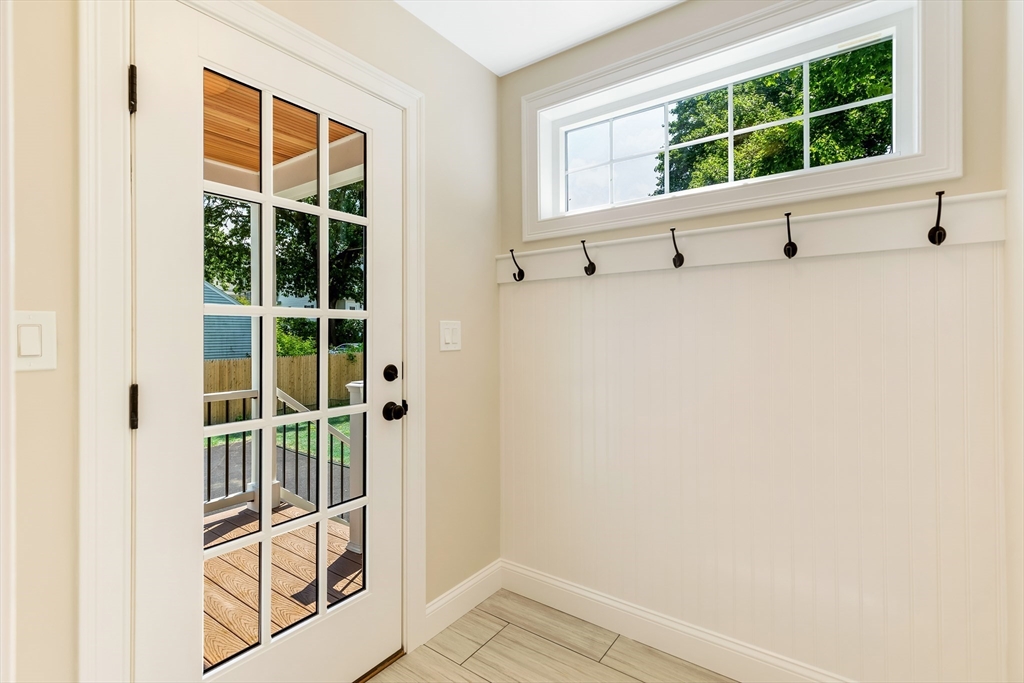 135 Linden Road Melrose, MA 02176 - Photo 10 of 27 Gallery Image 10