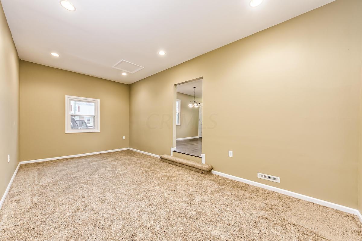 3253 Sundale Road Columbus, OH 43232 - Photo 13 of 26 Gallery Image 13