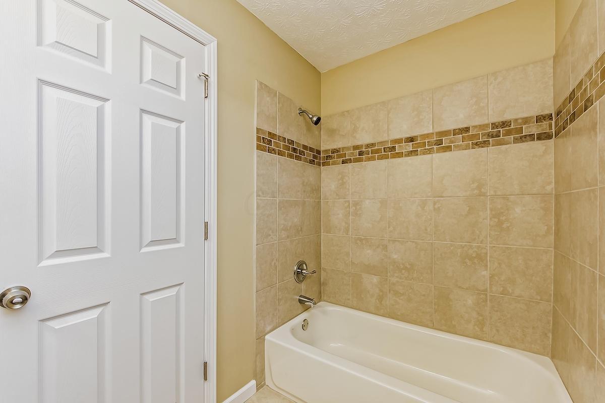 3253 Sundale Road Columbus, OH 43232 - Photo 18 of 26 Gallery Image 18