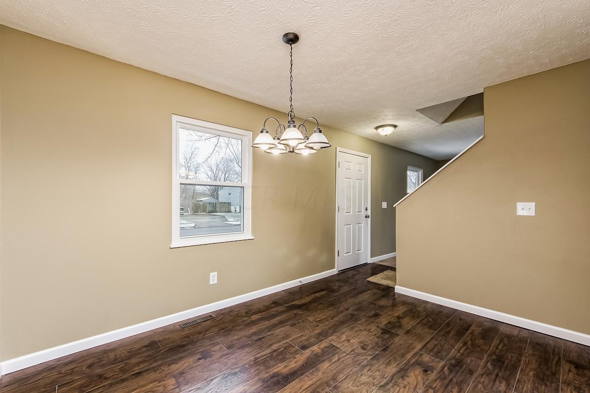 3253 Sundale Road Columbus, OH 43232 - Photo 5 of 26 Gallery Image 5