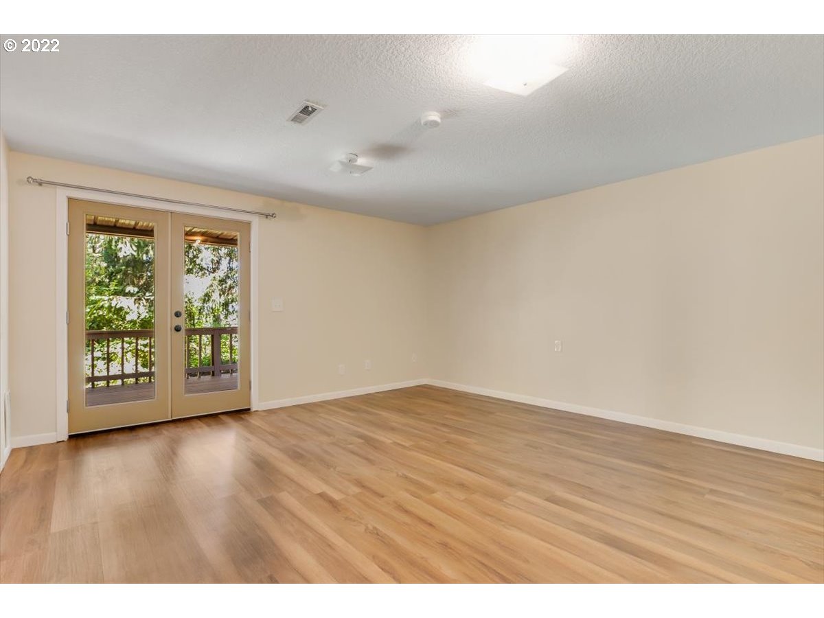 16341 South Moore Road Oregon City, OR 97045 - Photo 25 of 32
