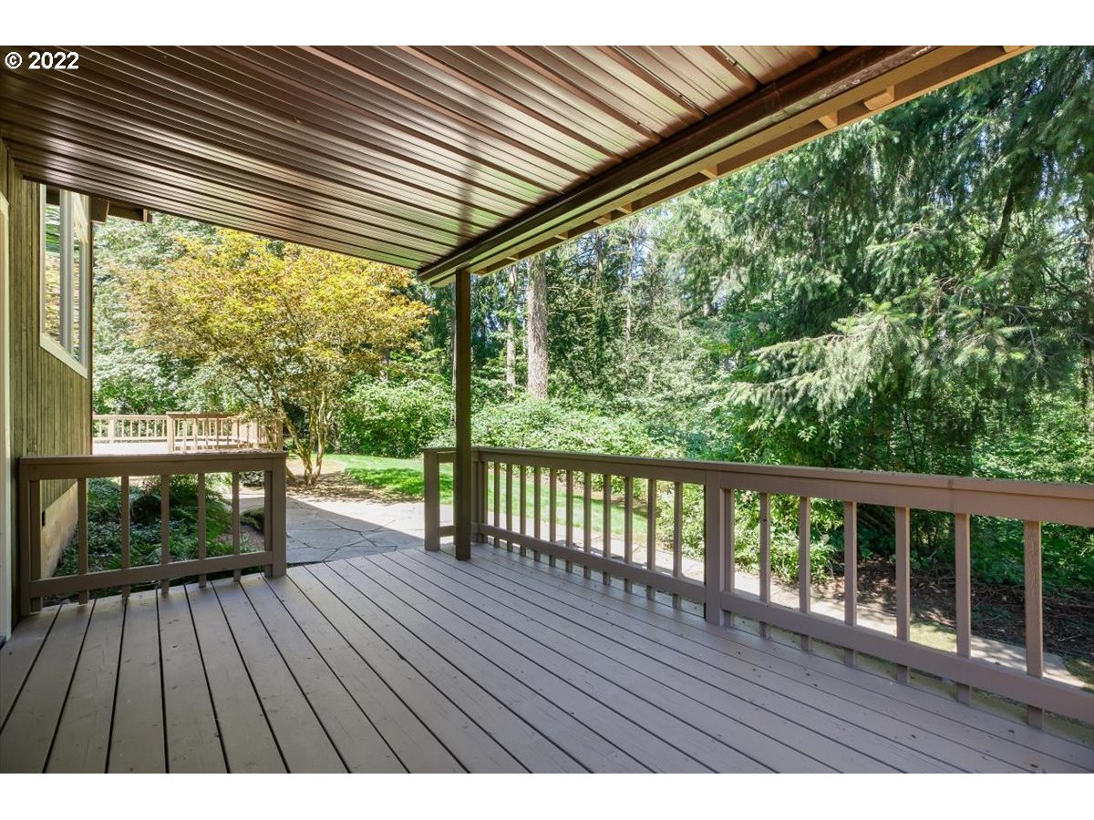 16341 South Moore Road Oregon City, OR 97045 - Photo 29 of 32
