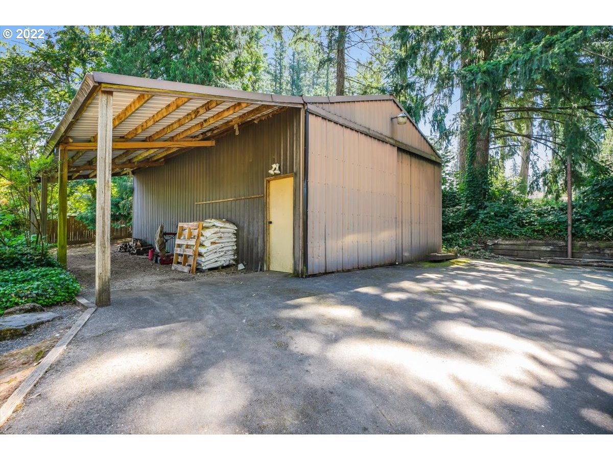 16341 South Moore Road Oregon City, OR 97045 - Photo 30 of 32
