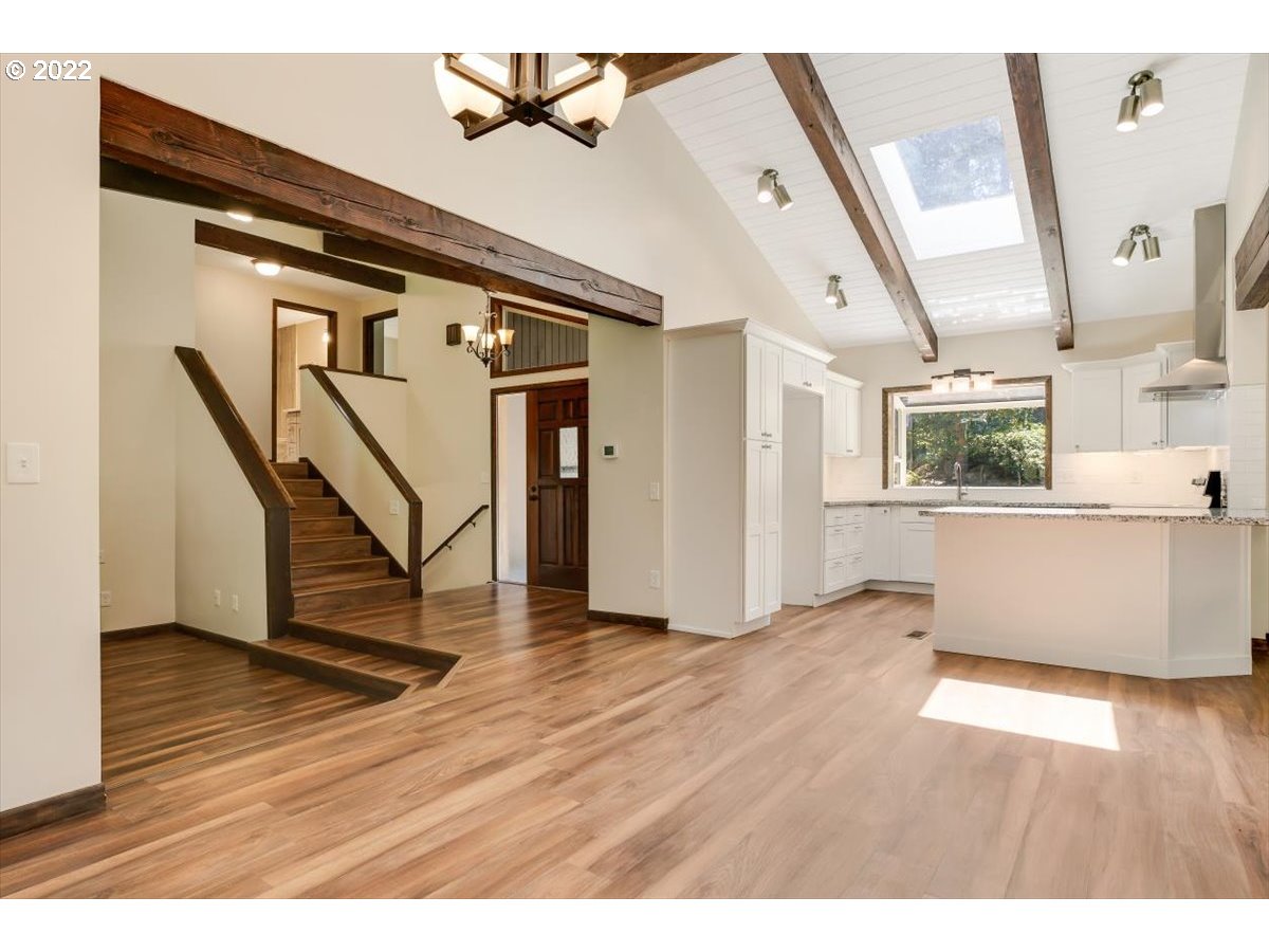 16341 South Moore Road Oregon City, OR 97045 - Photo 10 of 32