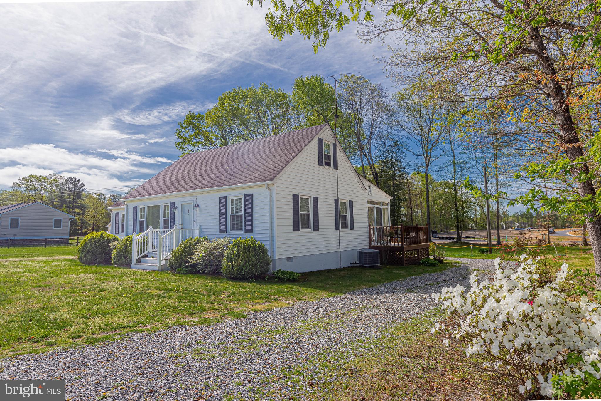 7096 Ladysmith Road Ruther Glen, VA 22546 - Photo 10 of 18