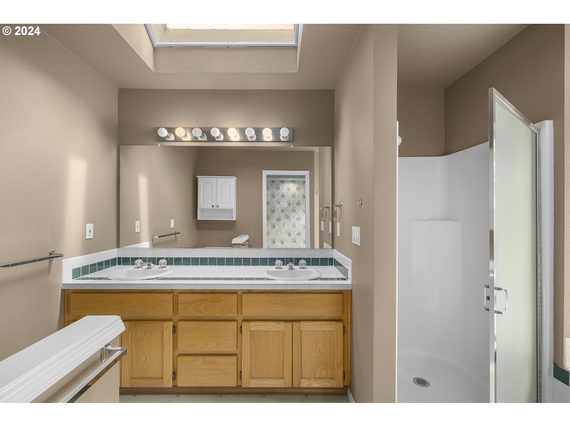 1826 Southwest Pendleton Street Portland, OR 97239 - Photo 20 of 31 Gallery Image 20