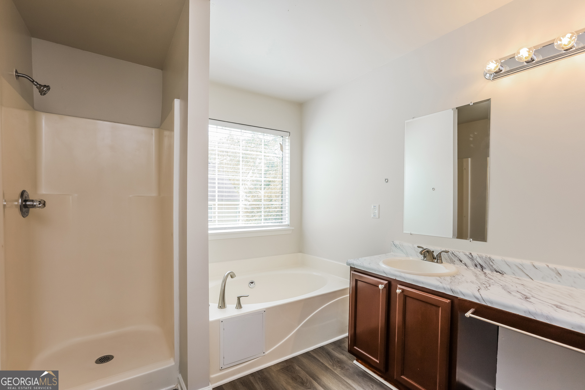 2804 Crest Ridge Way Southwest Marietta, GA 30060 - Photo 12 of 17