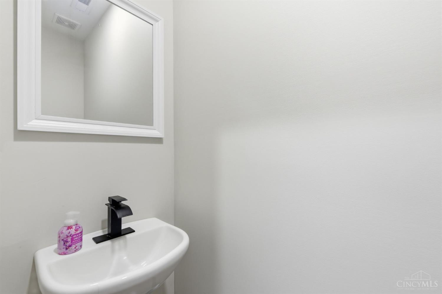2585 Moler Road Goshen, OH 45122 - Photo 40 of 53 Gallery Image 40