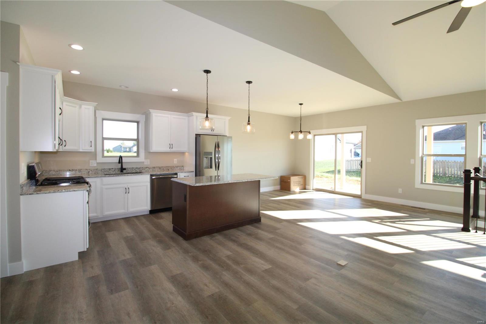 107 Ridge View Drive Albers, IL 62215 - Photo 2 of 41 Gallery Image 2
