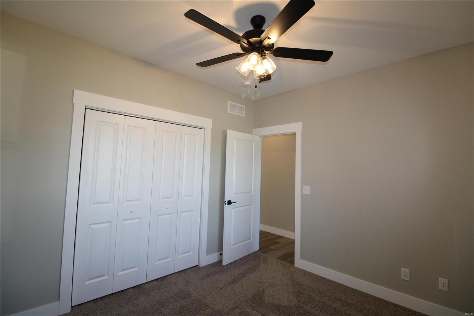 107 Ridge View Drive Albers, IL 62215 - Photo 28 of 41 Gallery Image 28