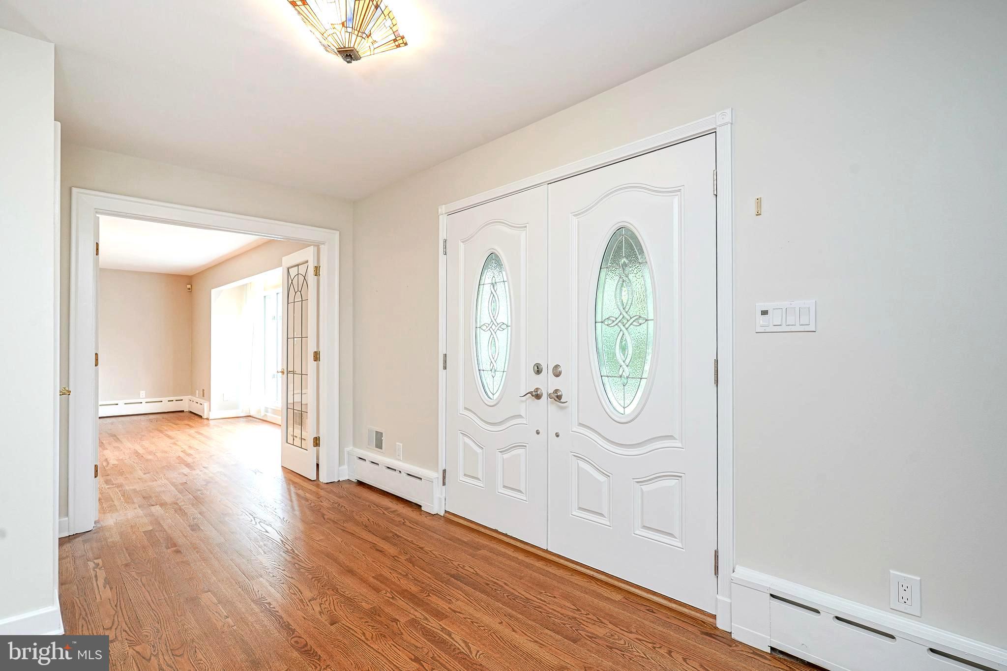 1056 Chews Landing Road Clementon, NJ 08021 - Photo 6 of 55