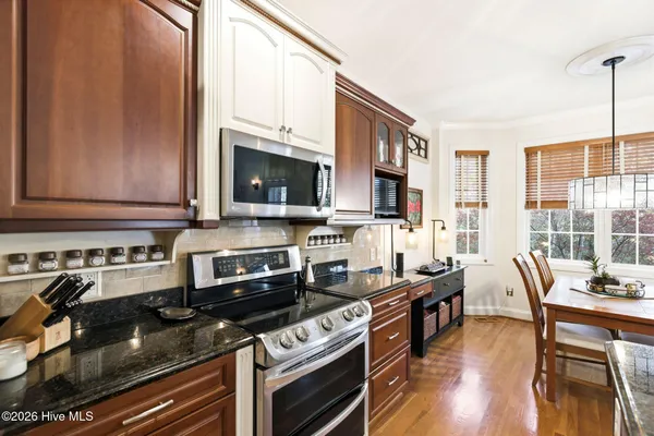 $630,000 | 345 Broad Leaf Lane Southeast, Bolivia, NC 28422