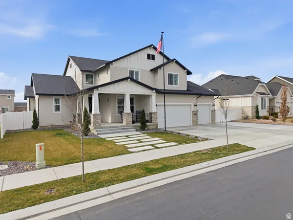 $799,999 | 1448 East Erickson Knl Lane, Eagle Mountain, UT 84005