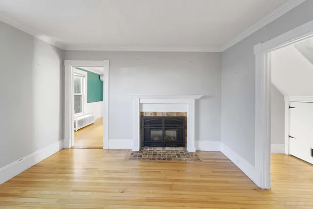 $329,000 | 236 West Broadway, Bangor, ME 04401