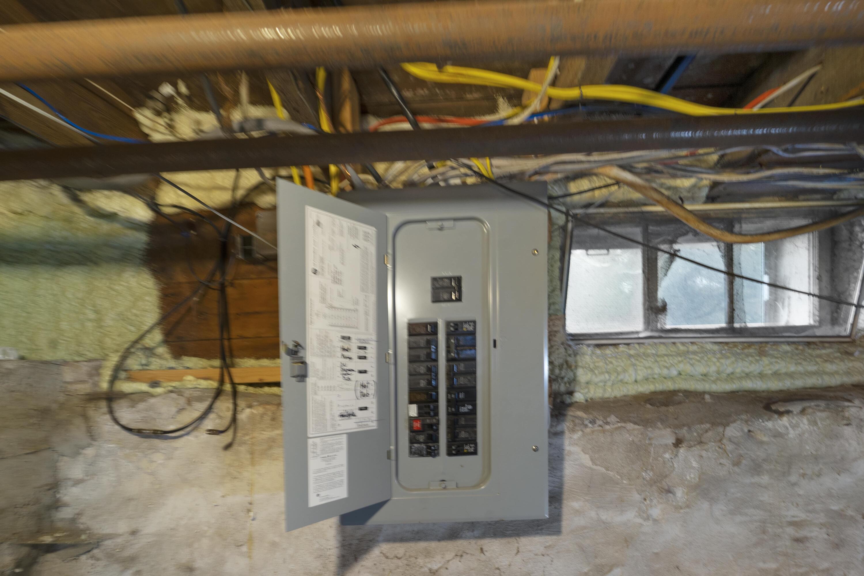 236 West Broadway Bangor, ME 04401 - Photo 34 of 49 DSC01303_1-min