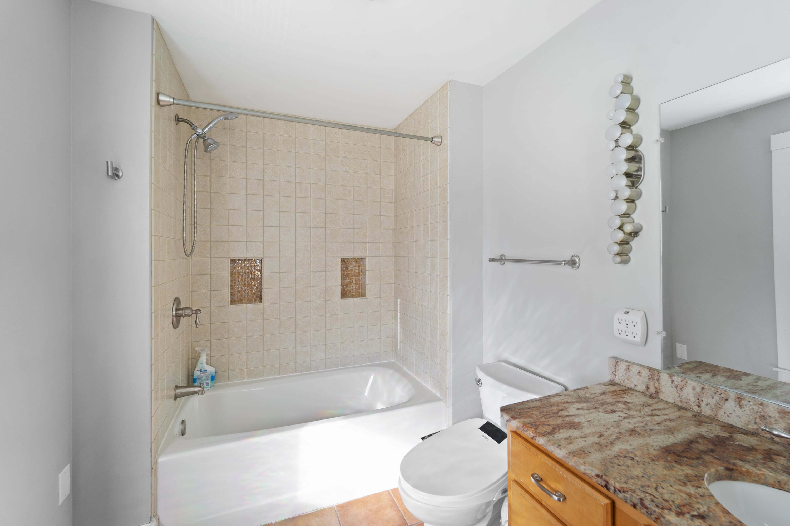 236 West Broadway Bangor, ME 04401 - Photo 40 of 49 DSC01290-min