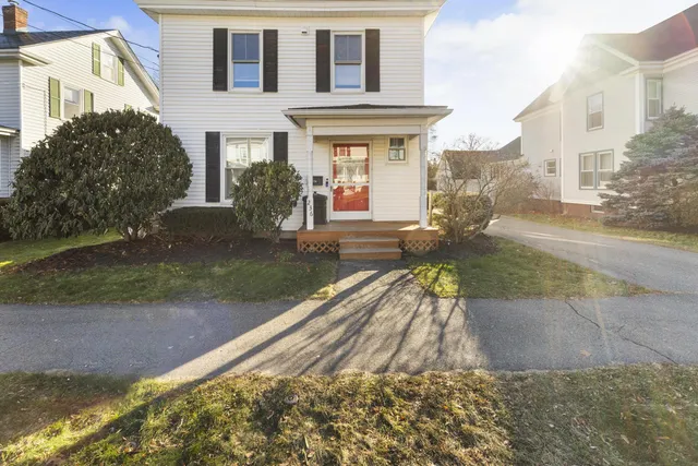 $329,000 | 236 West Broadway, Bangor, ME 04401