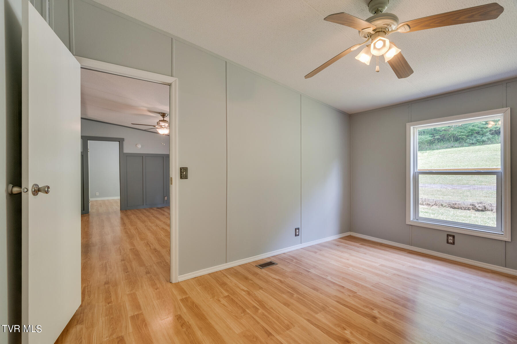 100 Log Cabin Road Greeneville, TN 37743 - Photo 21 of 41 021