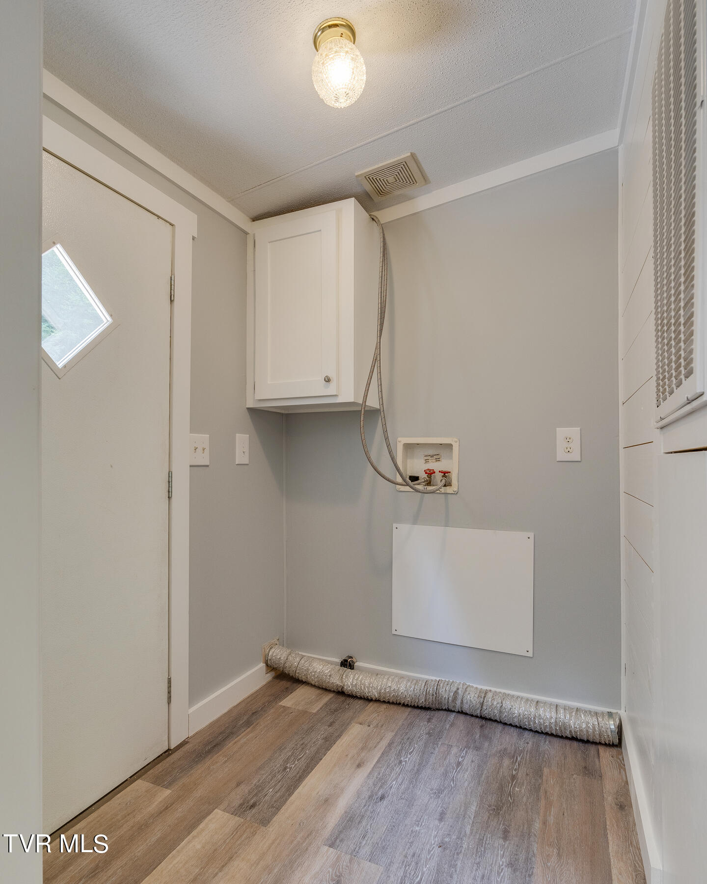 100 Log Cabin Road Greeneville, TN 37743 - Photo 23 of 41 023