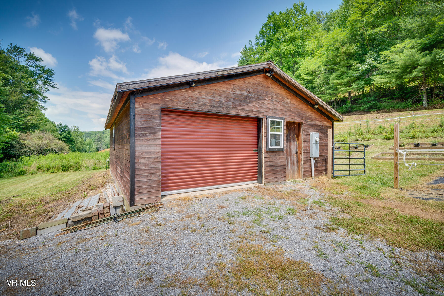 100 Log Cabin Road Greeneville, TN 37743 - Photo 33 of 41 033