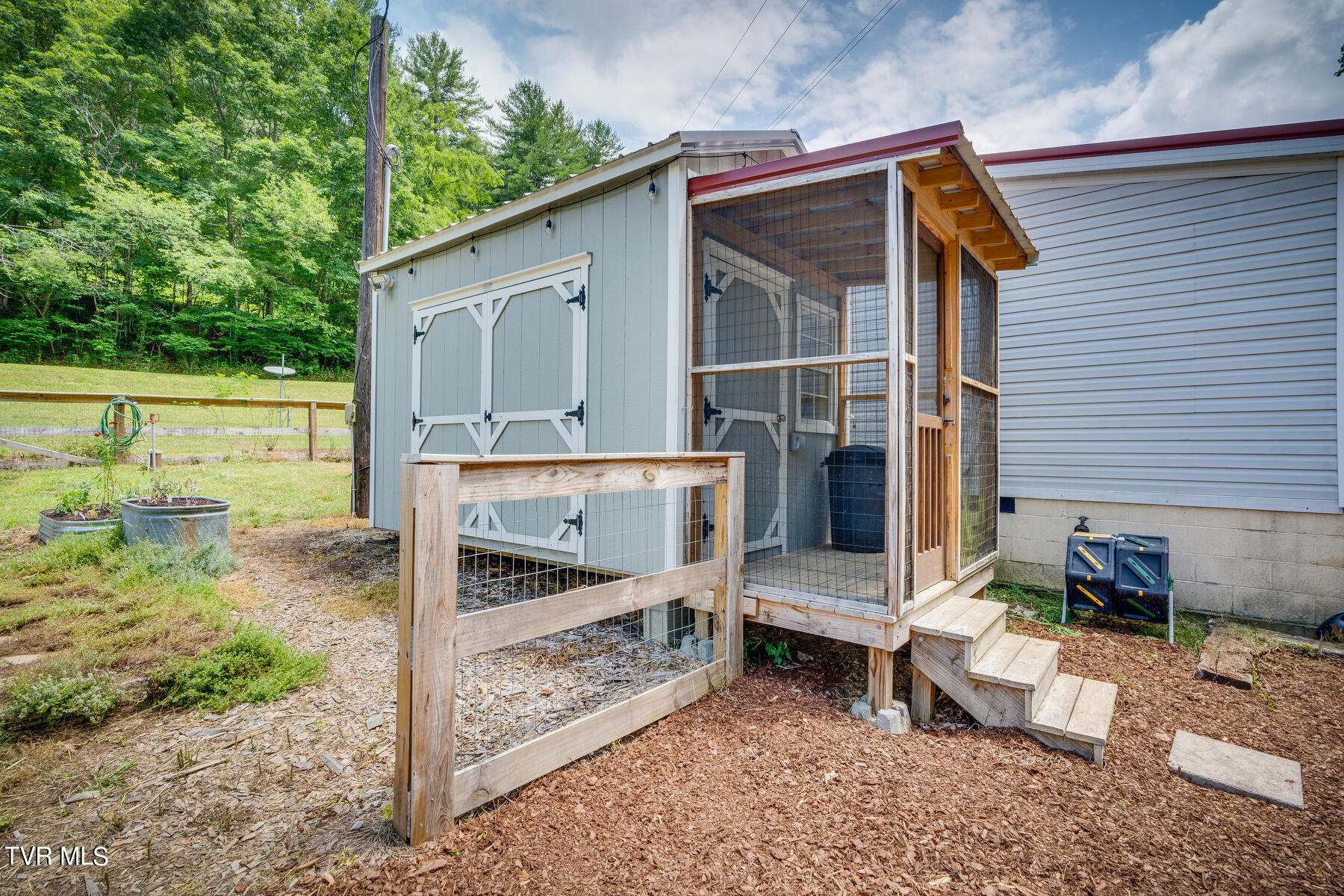 100 Log Cabin Road Greeneville, TN 37743 - Photo 34 of 41 034