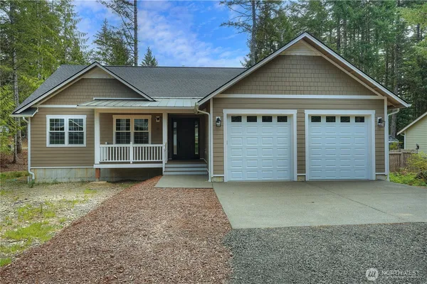 $575,000 | 21 East Eastwood Lane, Union, WA 98592