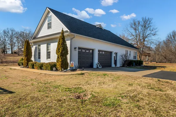 $559,900 | 4161 Shady Oak Lane, Iron City, TN 38463