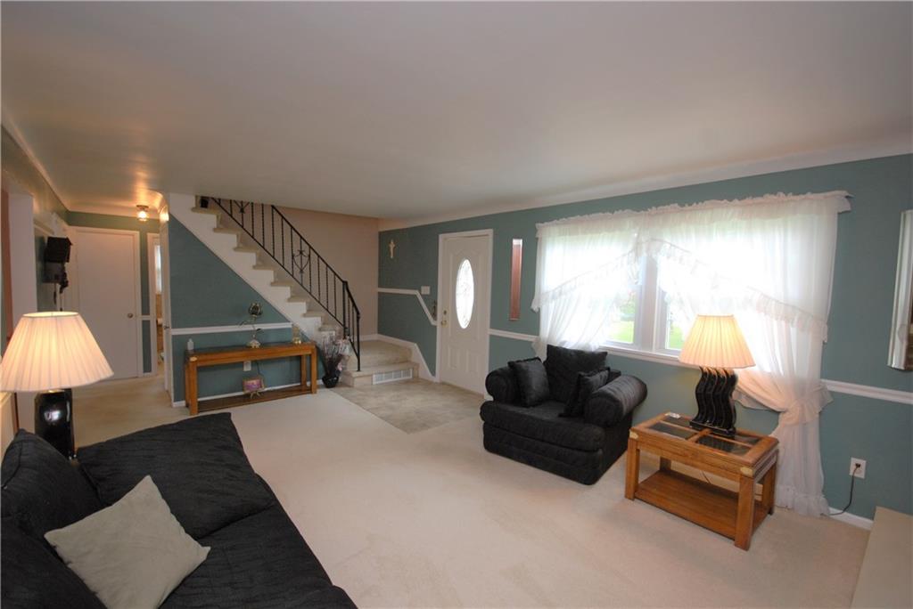 1066 Frye Road Penn Township, PA 15644 - Photo 4 of 18 Gallery Image 4