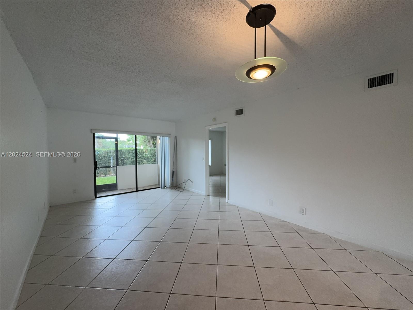 6552 Arleigh Court, Unit 102 Boca Raton, FL 33433 - Photo 7 of 24