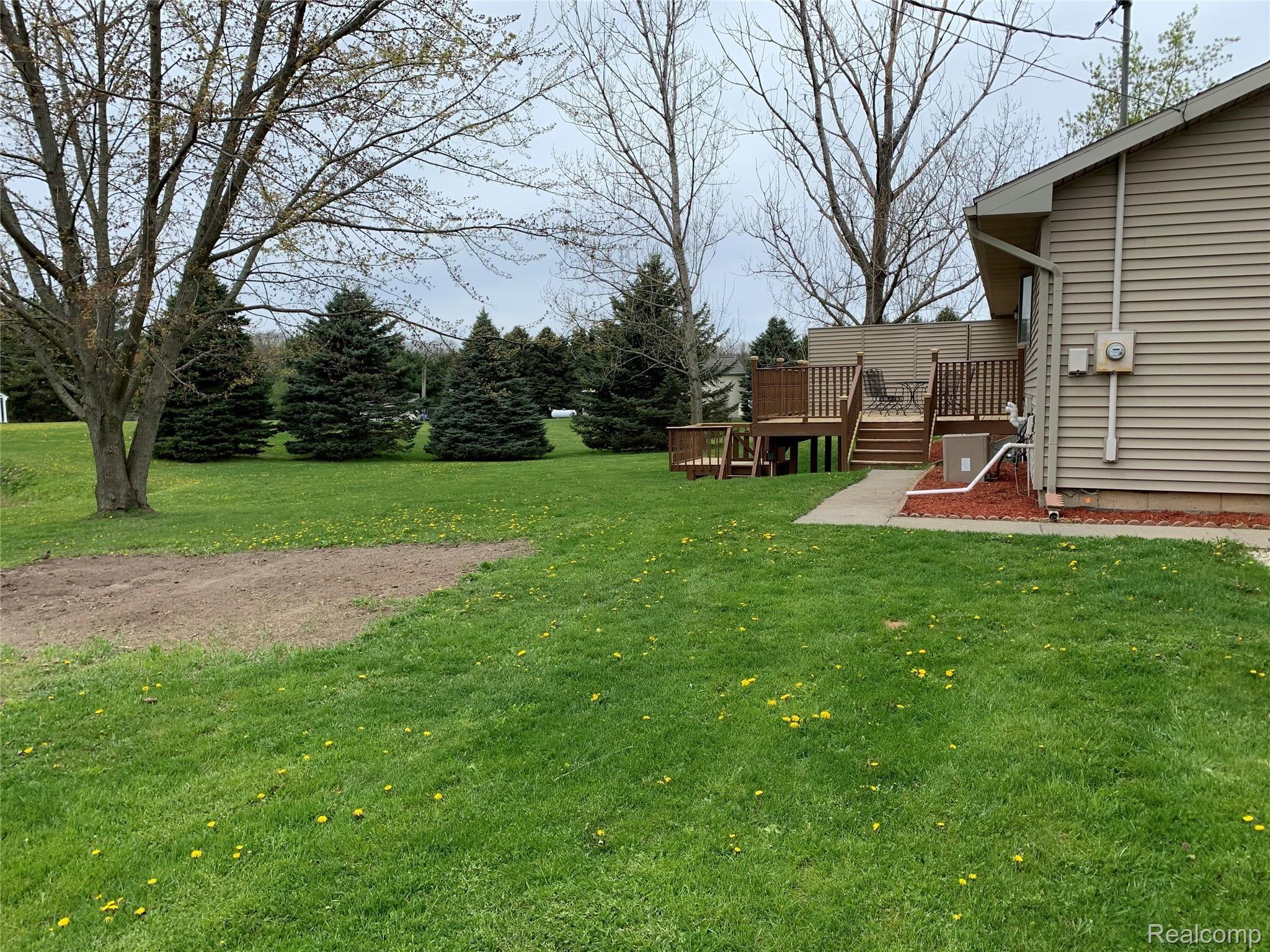 5403 Hartland Road Fenton, MI 48430 - Photo 24 of 26 Photo May 05, 1 17 35 PM.jpg