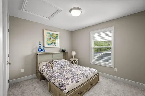 $999,900 | 490 Harvest View Drive, Venetia, PA 15367