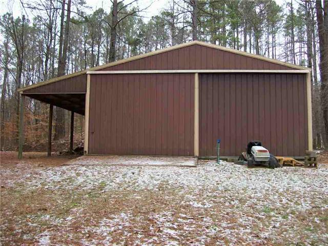 9528 Sinking Creek Road Linden, TN 37096 - Photo 11 of 18 Gallery Image 11
