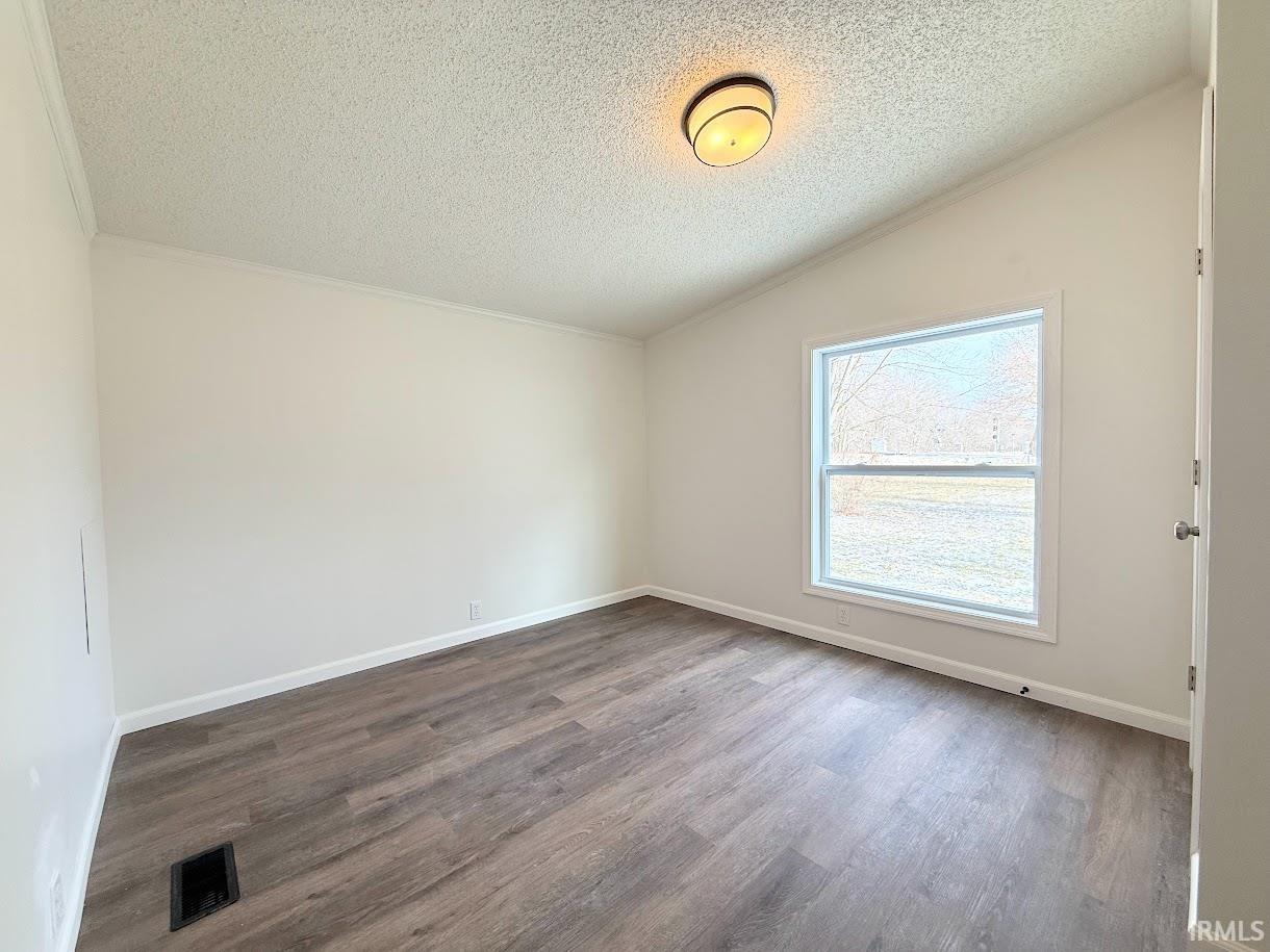 4700 Pottawatomie Pt Road Logansport, IN 46947 - Photo 11 of 21