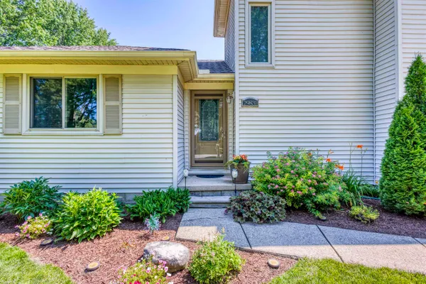 $299,900 | 29831 Forton Street, New Baltimore, MI 48047