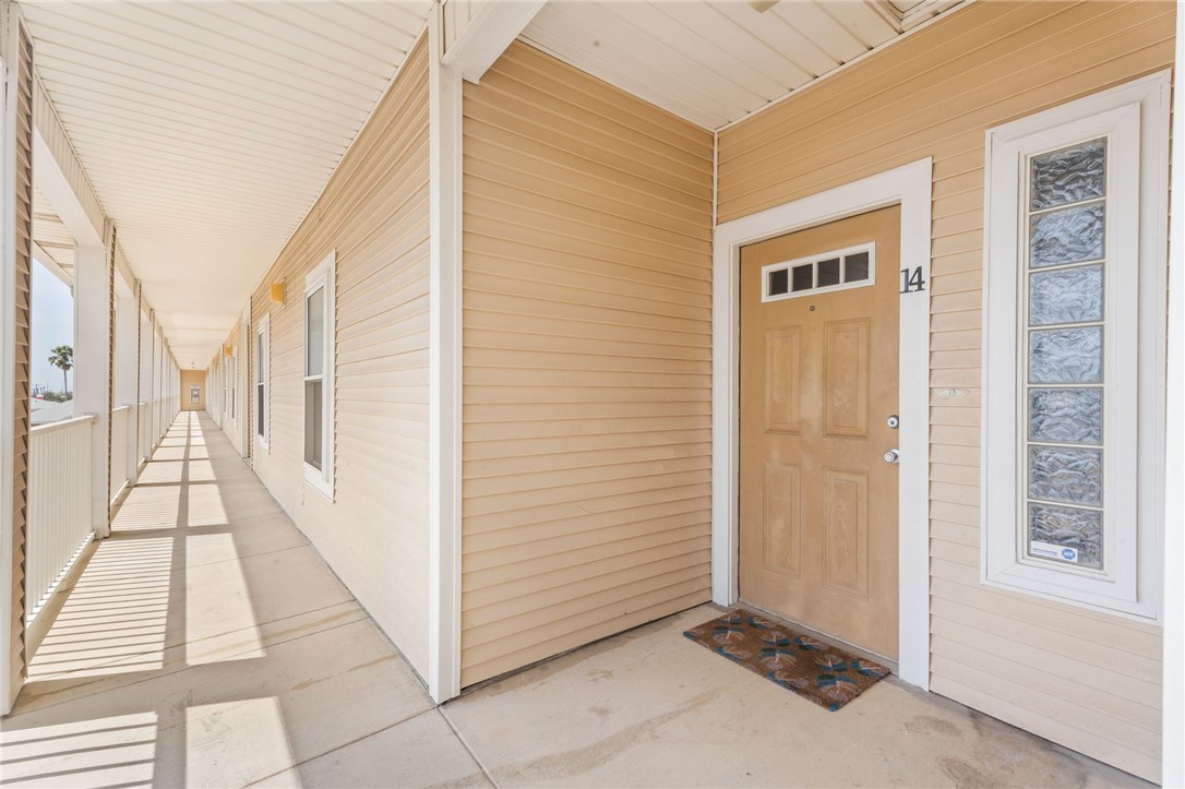 14427 Compass Street, Unit B14 Corpus Christi, TX 78418 - Photo 3 of 25 a view of a balcony