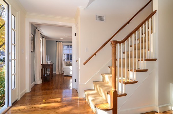 23 Shirley Road Wellesley, MA 02482 - Photo 3 of 25