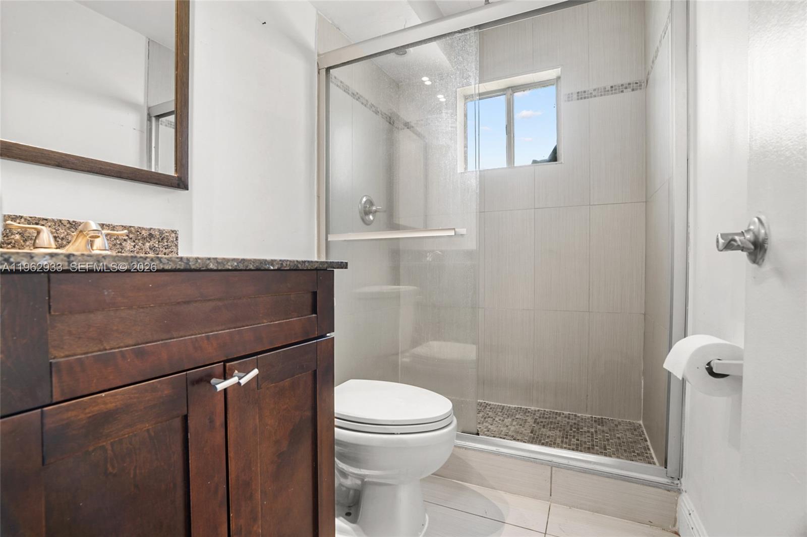 37 Southwest 14th Street, Unit 19 Dania Beach, FL 33004 - Photo 13 of 27