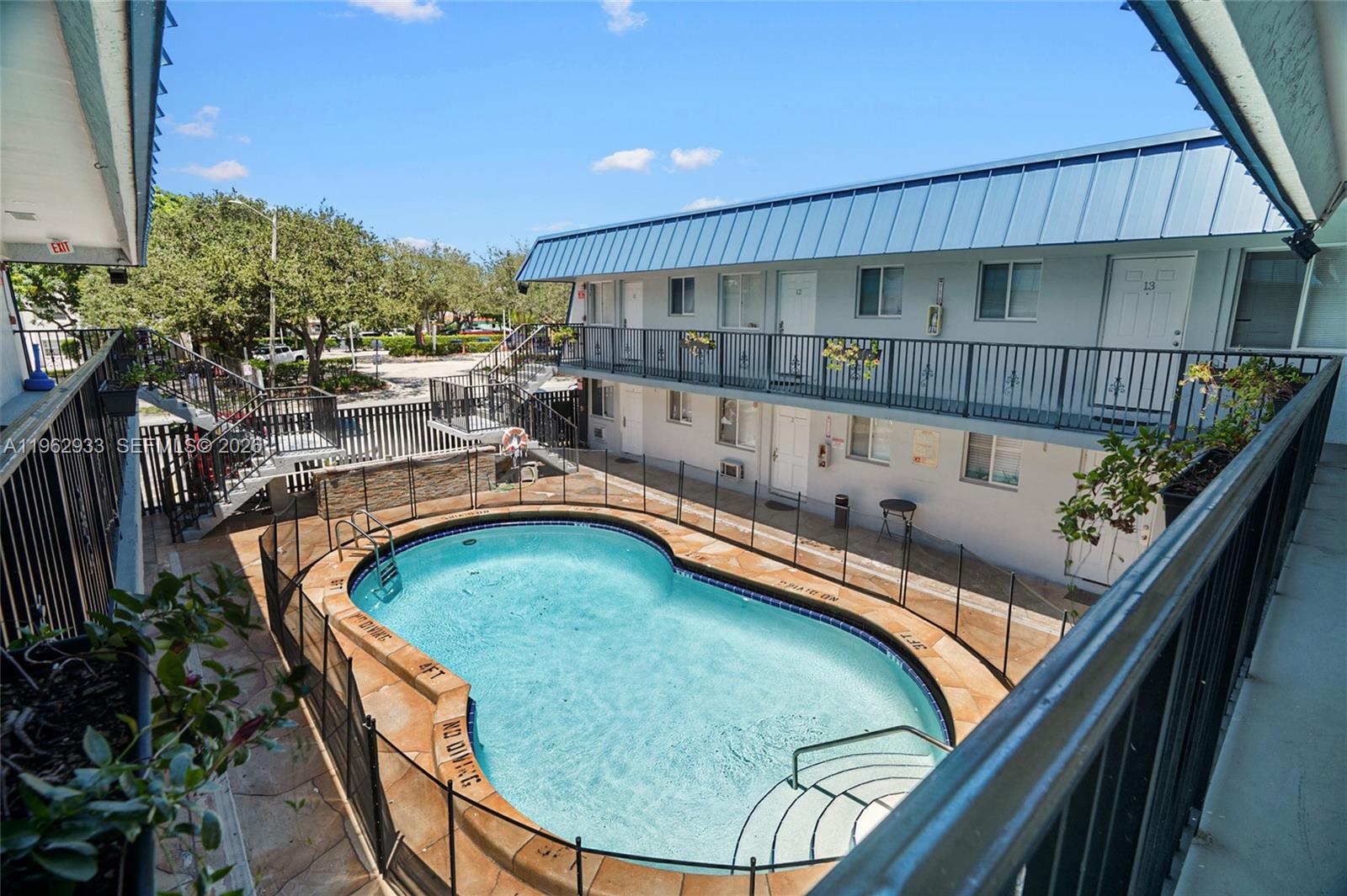 37 Southwest 14th Street, Unit 19 Dania Beach, FL 33004 - Photo 17 of 27