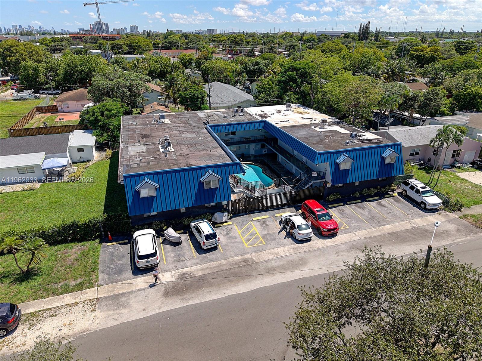 37 Southwest 14th Street, Unit 19 Dania Beach, FL 33004 - Photo 21 of 27