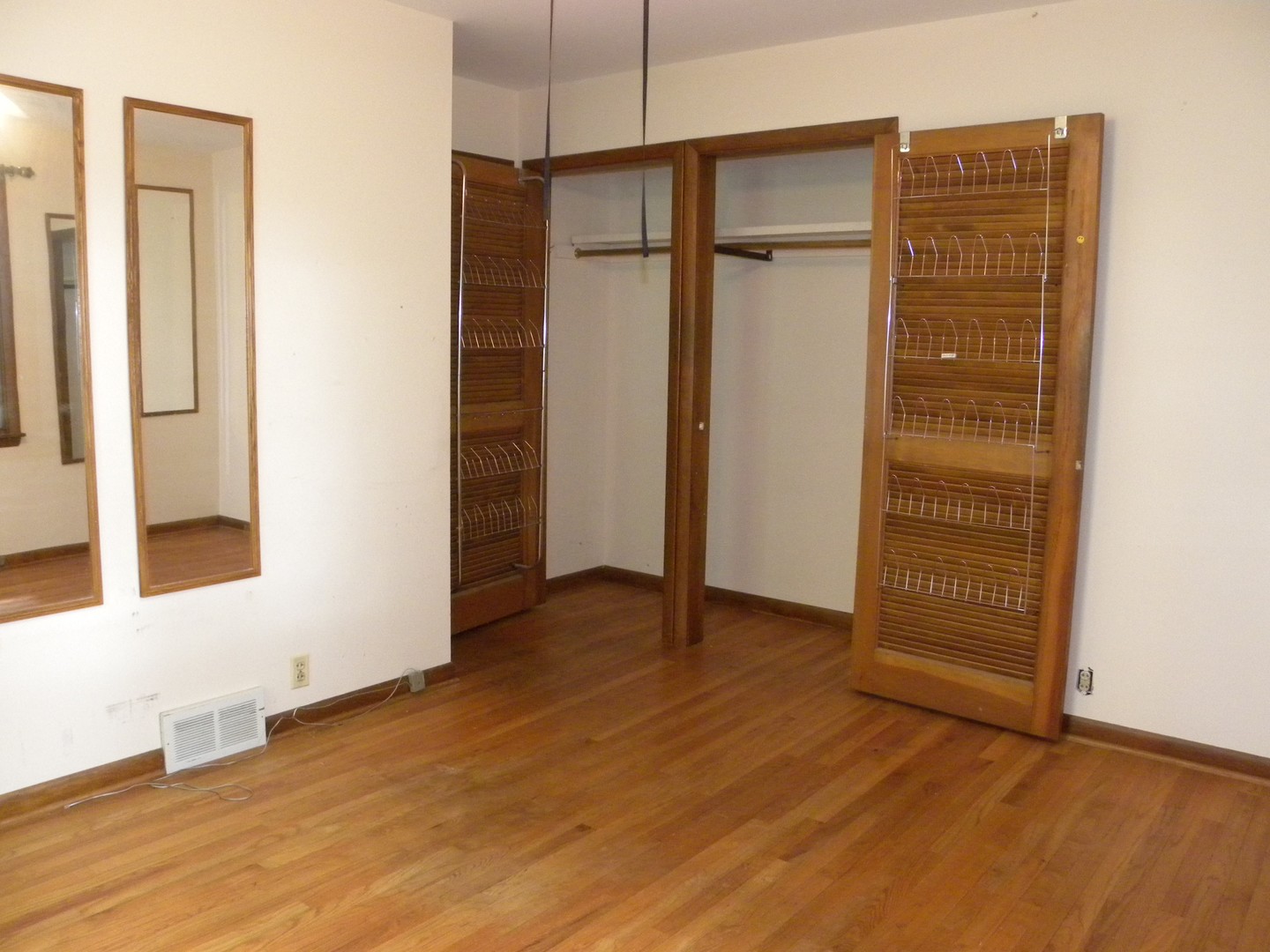 2155 Rockwell Road Aurora, IL 60506 - Photo 13 of 24
