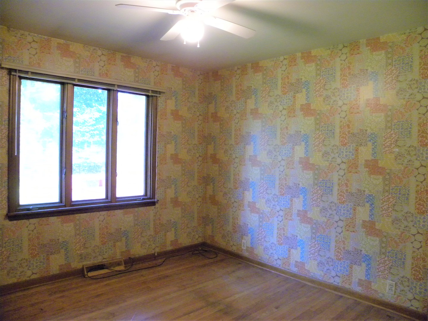 2155 Rockwell Road Aurora, IL 60506 - Photo 15 of 24